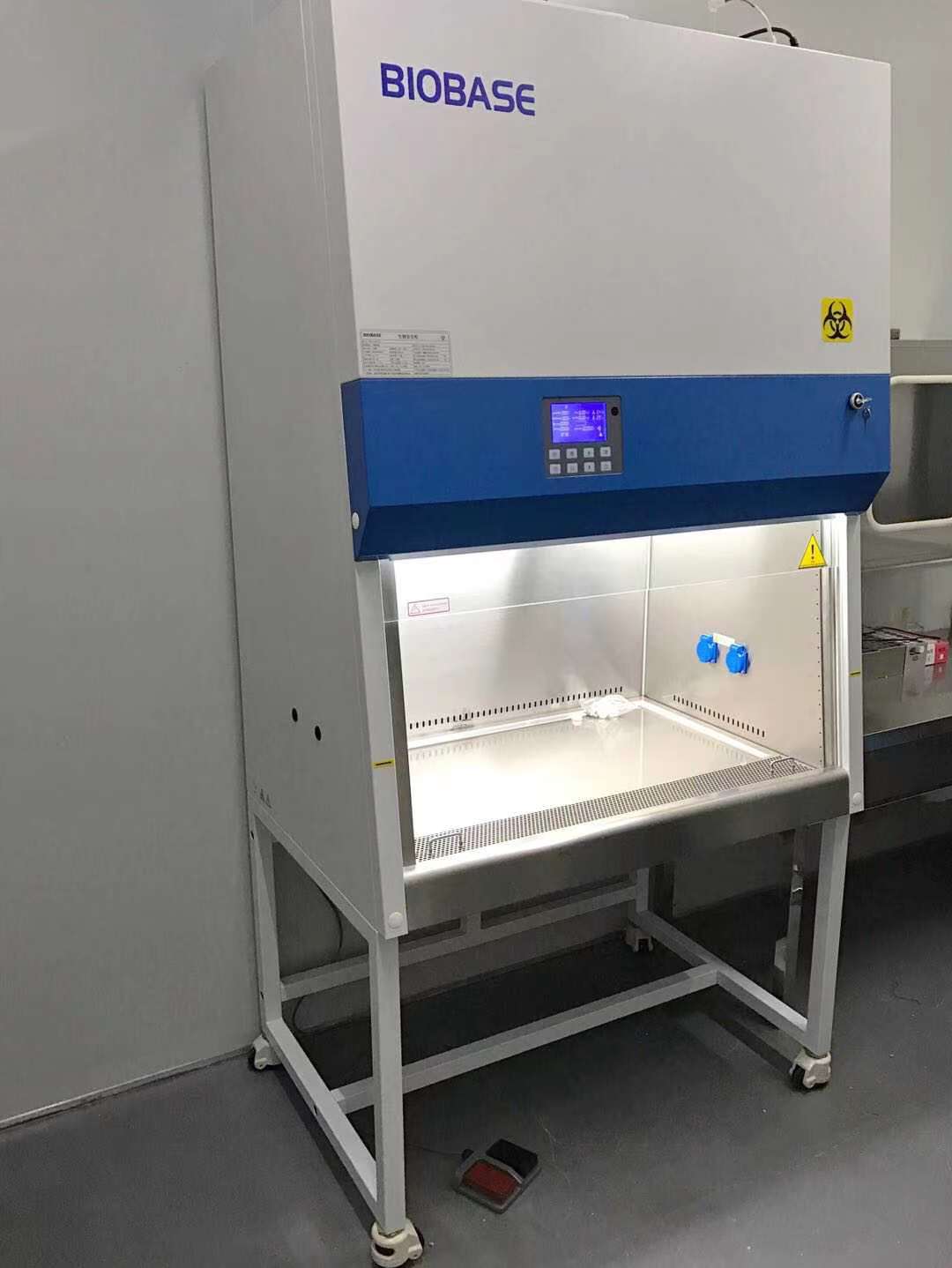 生物安全柜