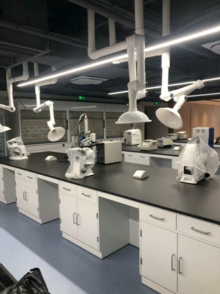 上海承葛实验室家具项目